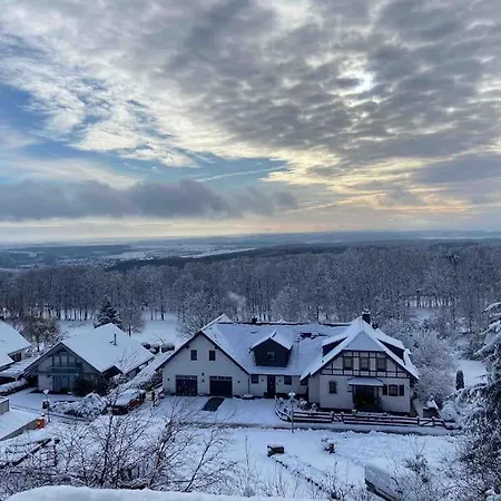 Wundervolle Aussicht In Bester Lage Auf 