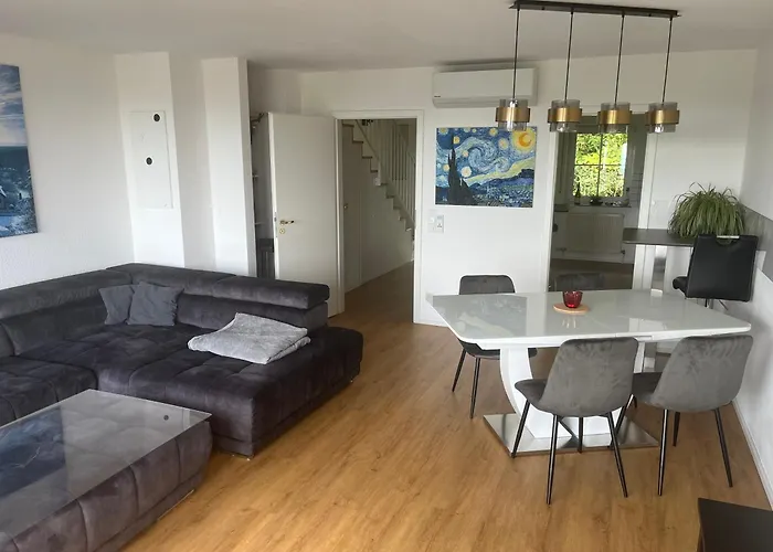 Wundervolle Aussicht In Bester Lage Auf 