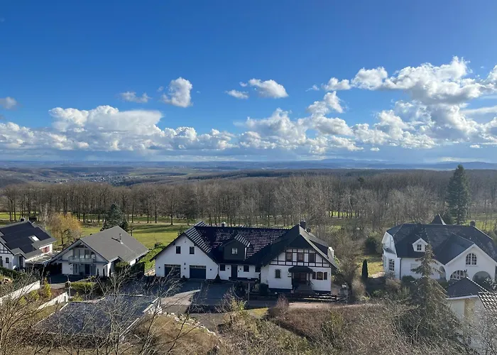 Wundervolle Aussicht In Bester Lage Auf 
